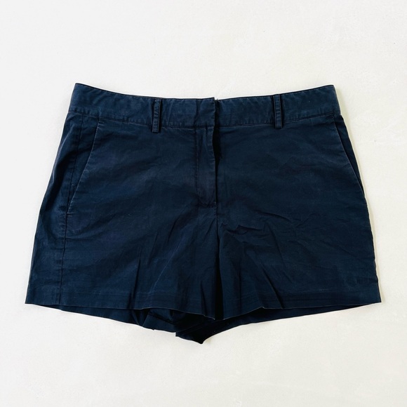 Theory Calila Light Black Poplin Shorts 6 - Picture 1 of 4
